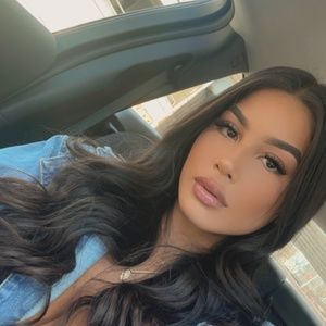 Meet your Posher, Lorena